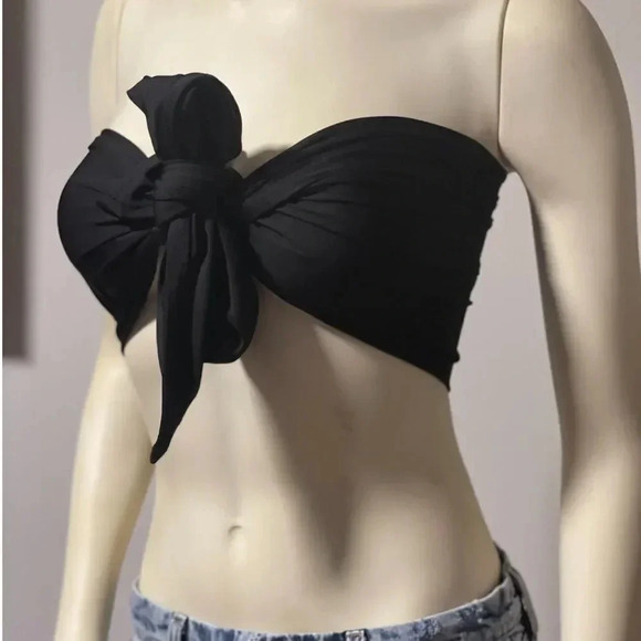 FRONT TIE BANDEAU TOP IN BLACK VERSATILE TOP 6.5”x28.5” - Picture 7 of 10
